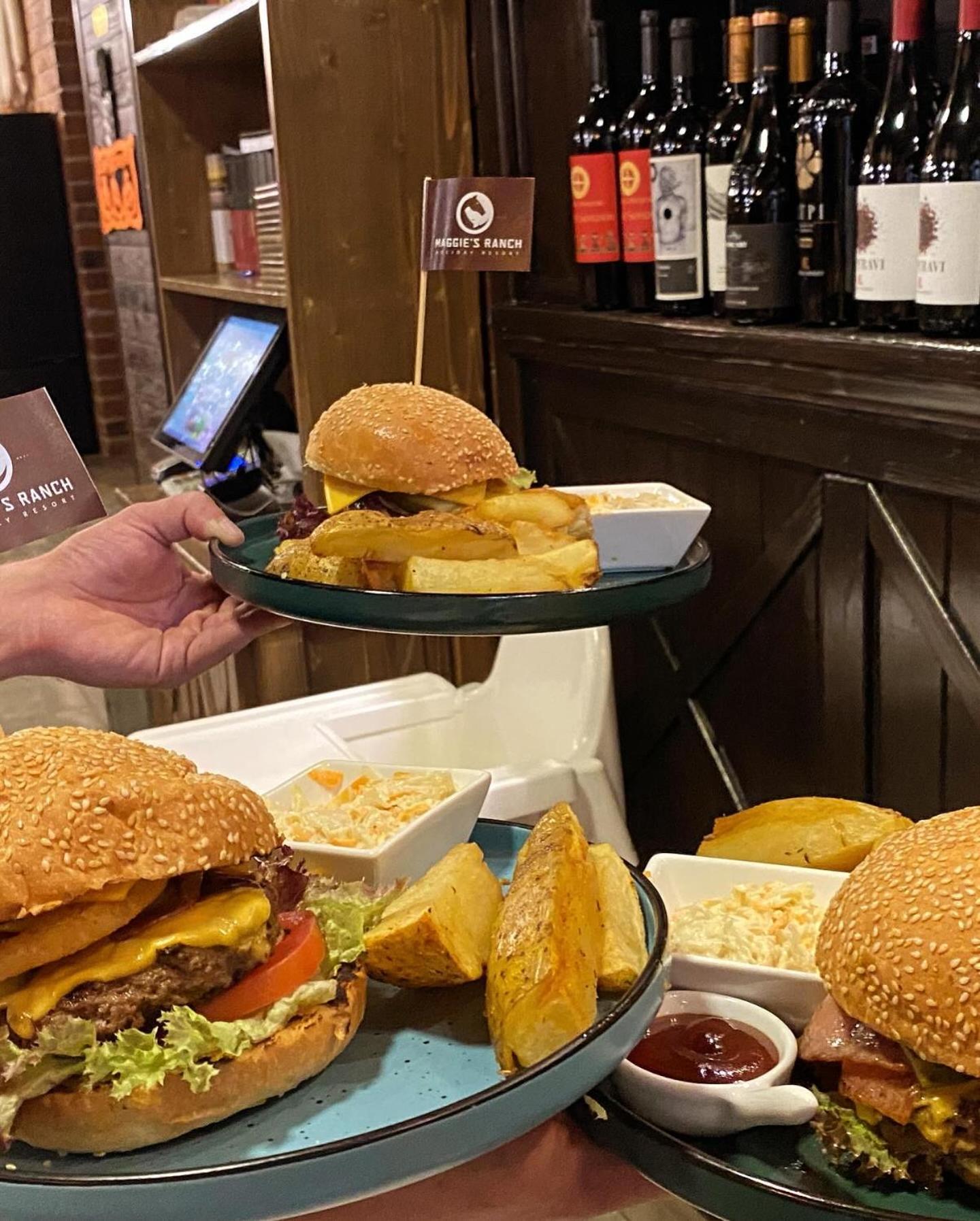 Maggie'S Ranch 호텔 Rîşnov 외부 사진